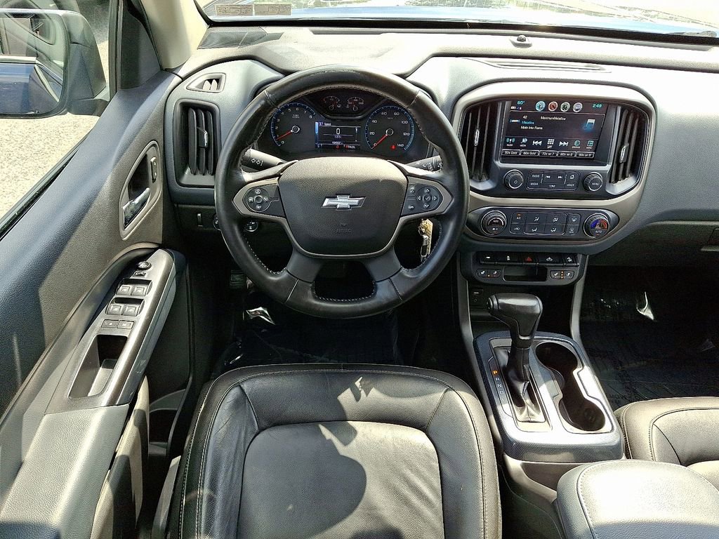 2018 Chevrolet Colorado Z71 photo 2