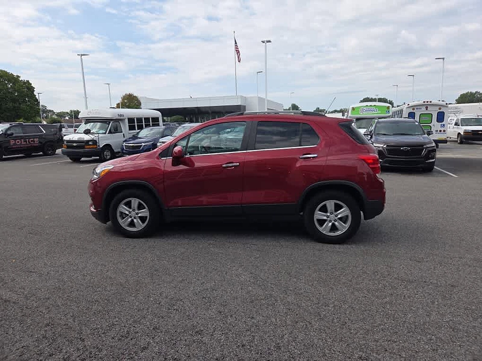 2019 Chevrolet Trax LT photo 4