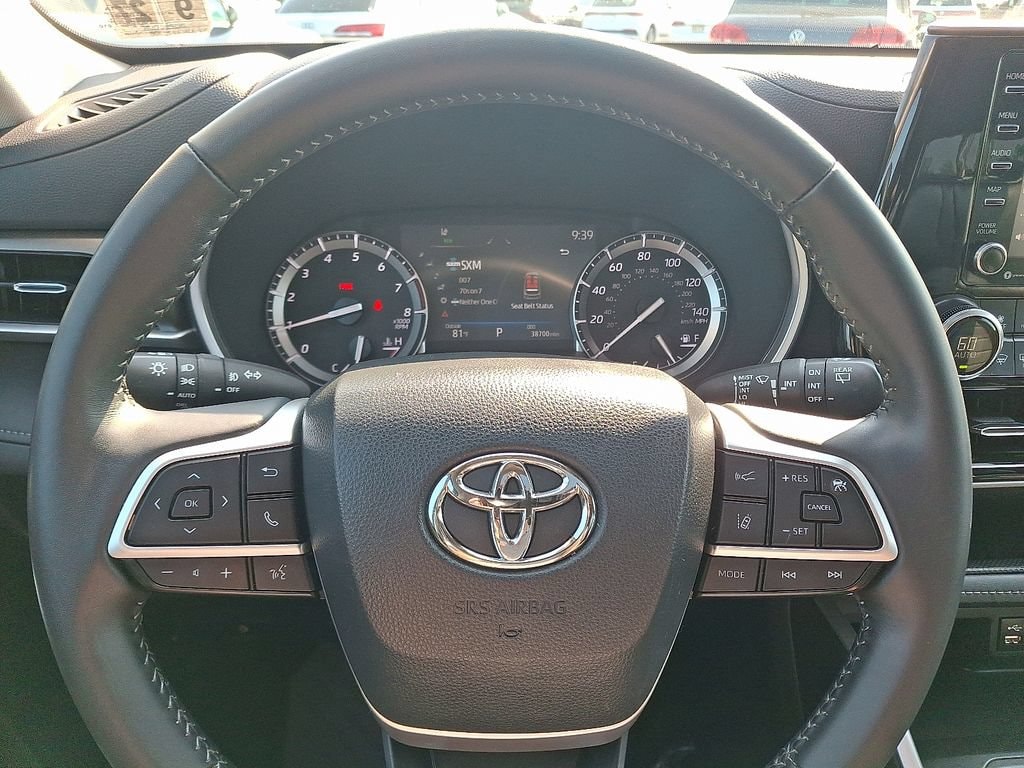 2022 Toyota Highlander XLE - Photo 19