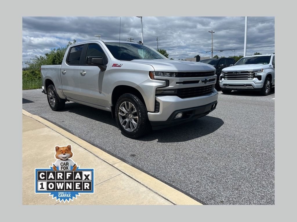 2019 Chevrolet Silverado 1500 RST 4X4 Crew Cab Standard Box's photo