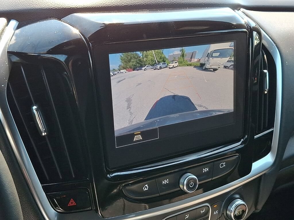 Used 2024 Chevrolet Traverse Limited LT Cloth SUV
