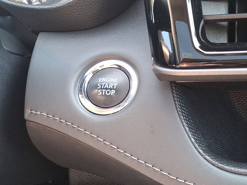 2022 Toyota Highlander XLE - Photo 23
