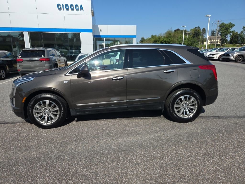 2019 Cadillac XT5 Luxury photo 3
