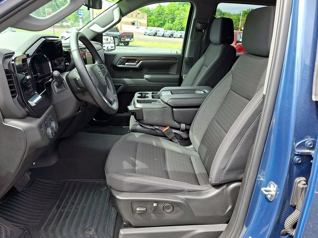 2024 Chevrolet Silverado 1500 RST - Photo 14