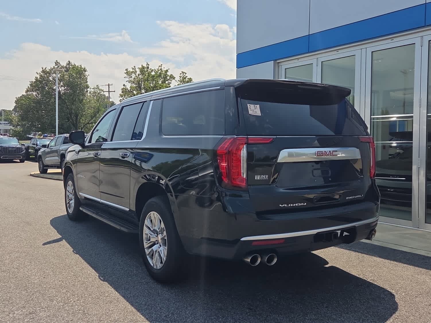 2024 Gmc Yukon XL Denali photo 3