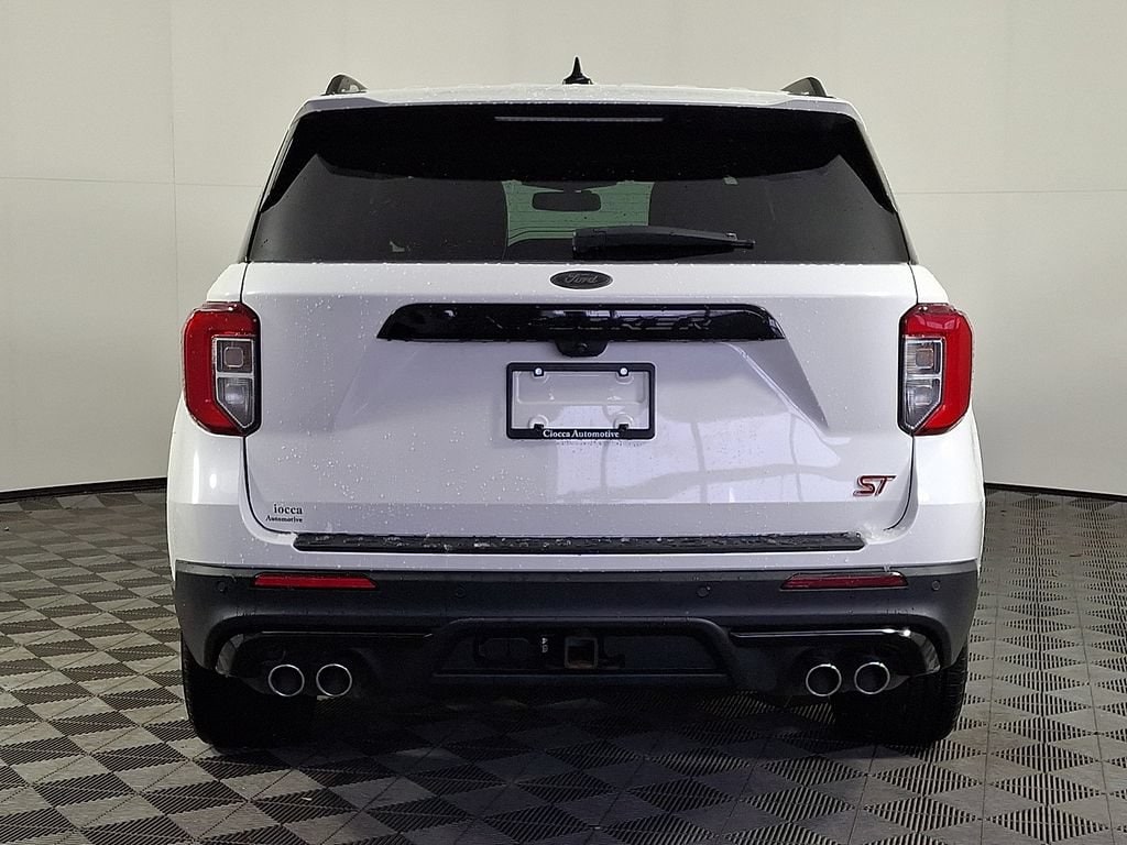 2023 Ford Explorer ST - Photo 8