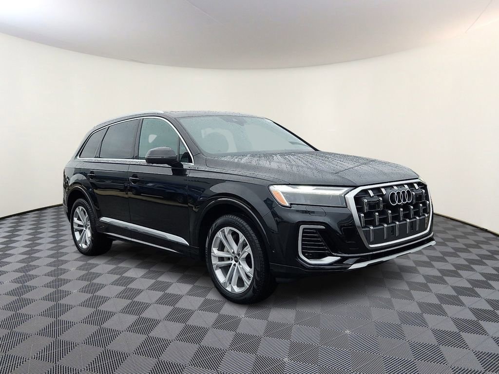 2025 Audi Q7 Premium Plus's photo