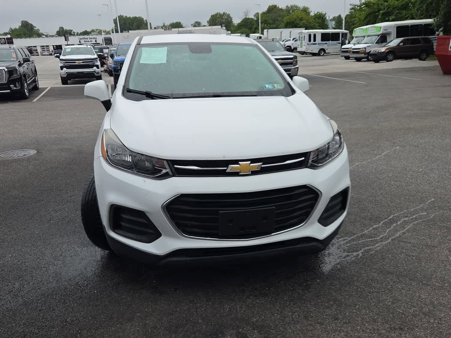 2017 Chevrolet Trax LS photo 3