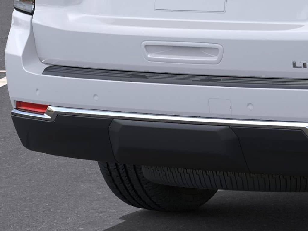 2026 Chevrolet Suburban LT - Photo 14