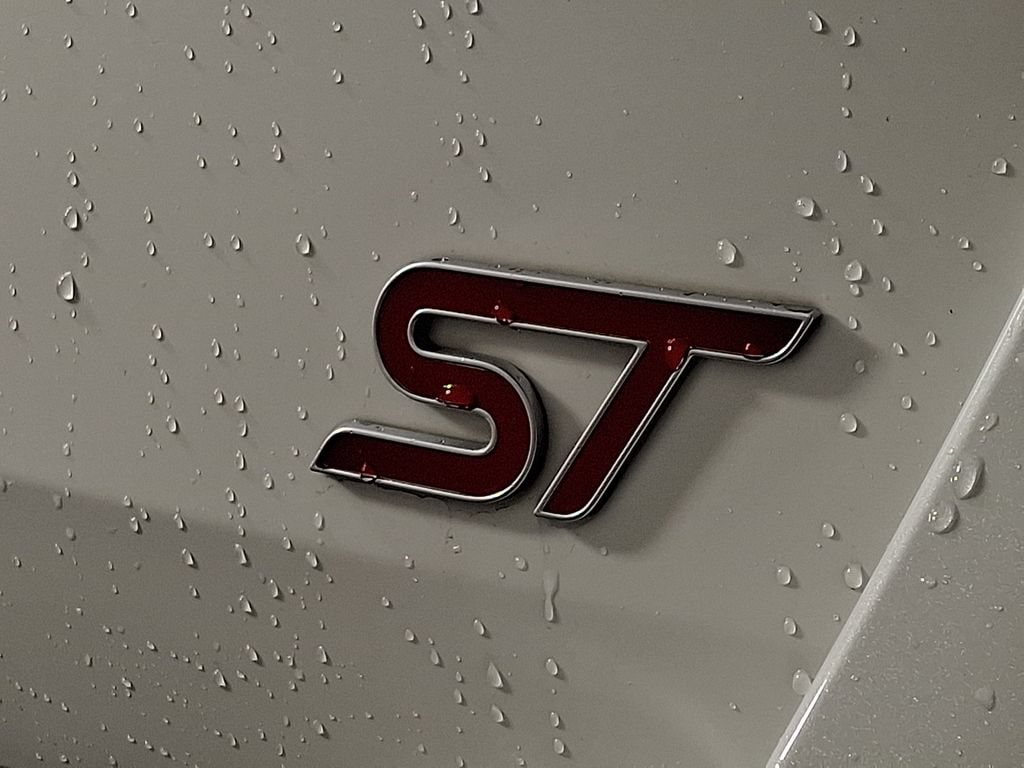 2023 Ford Explorer ST - Photo 32