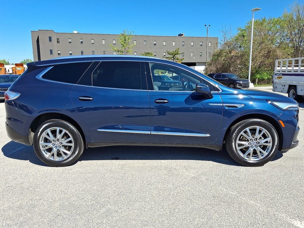 2023 Buick Enclave Premium - Photo 10