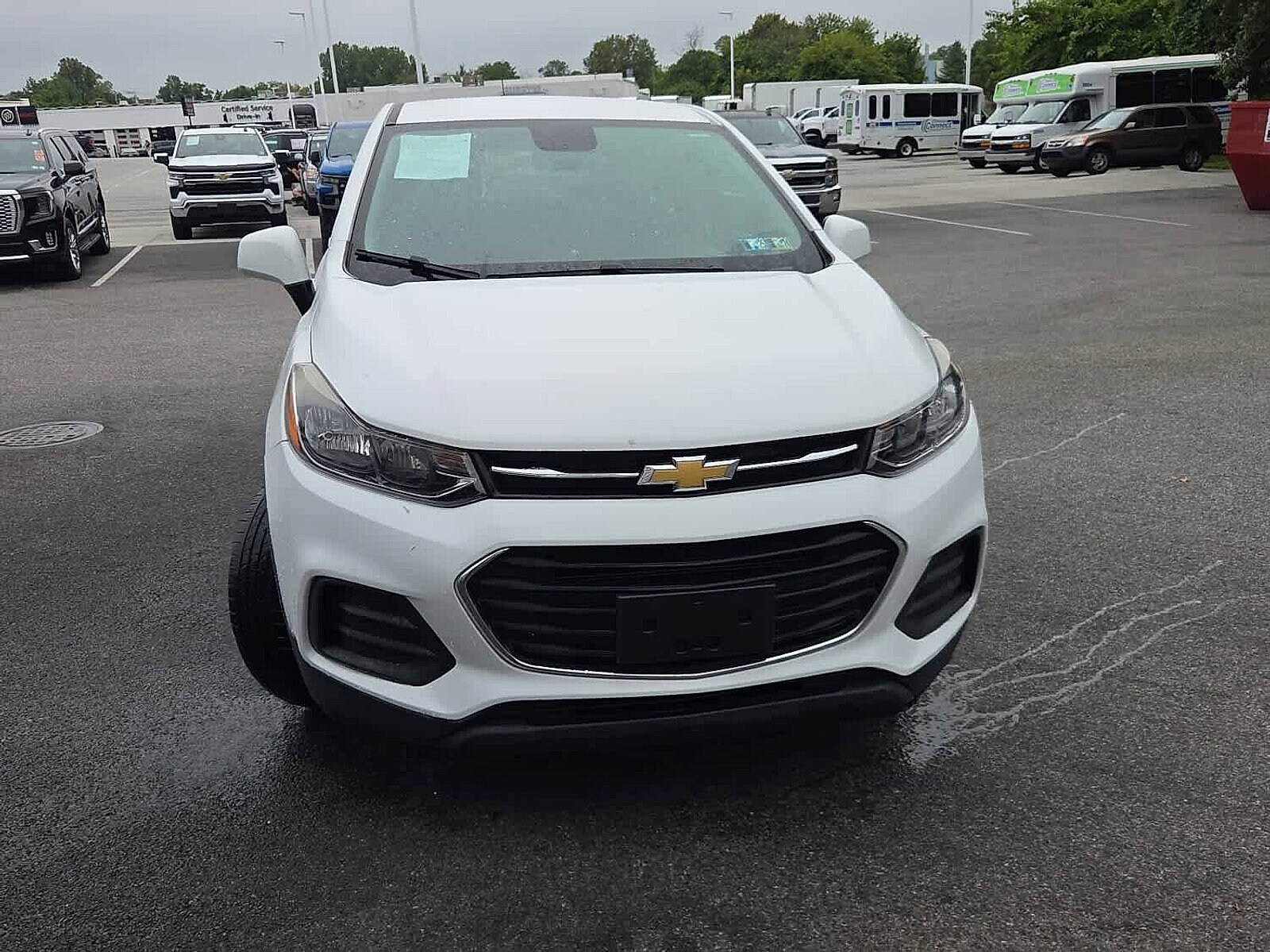 2017 Chevrolet Trax LS photo 3