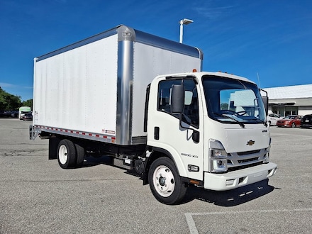 2025 Chevrolet Low Cab Forward 5500 XG NA Truck