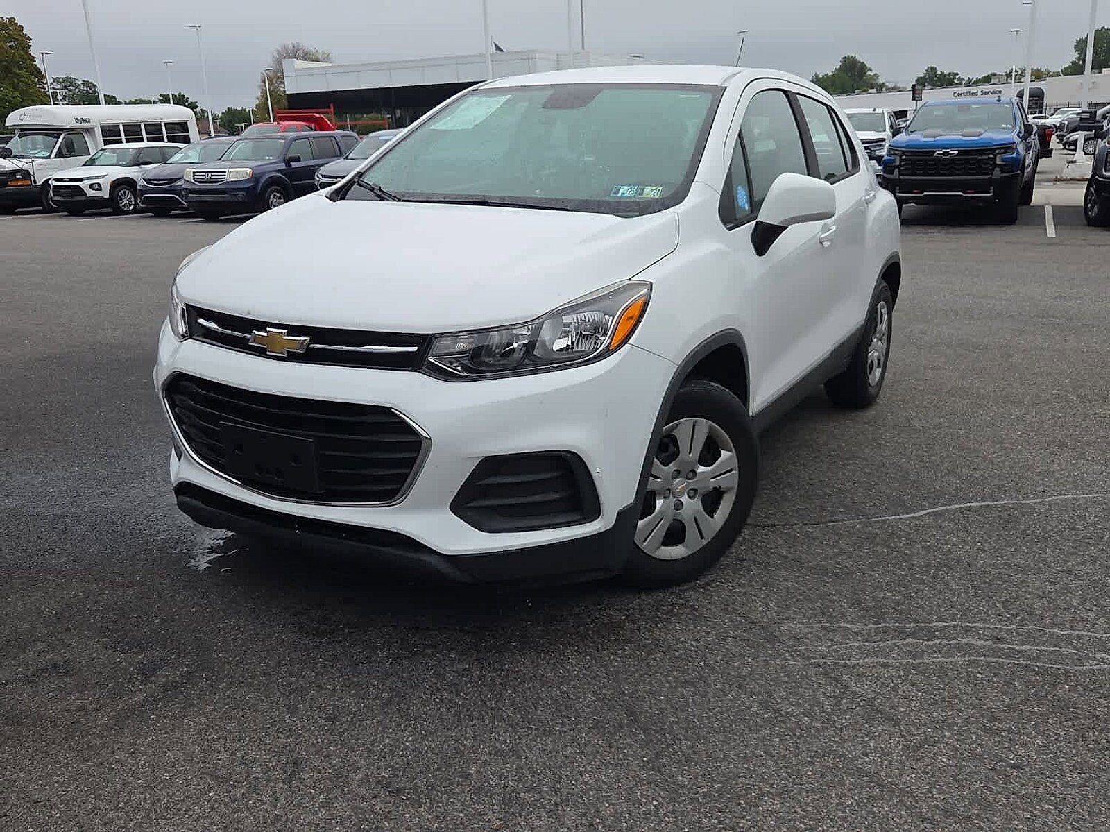 2017 Chevrolet Trax LS photo 4