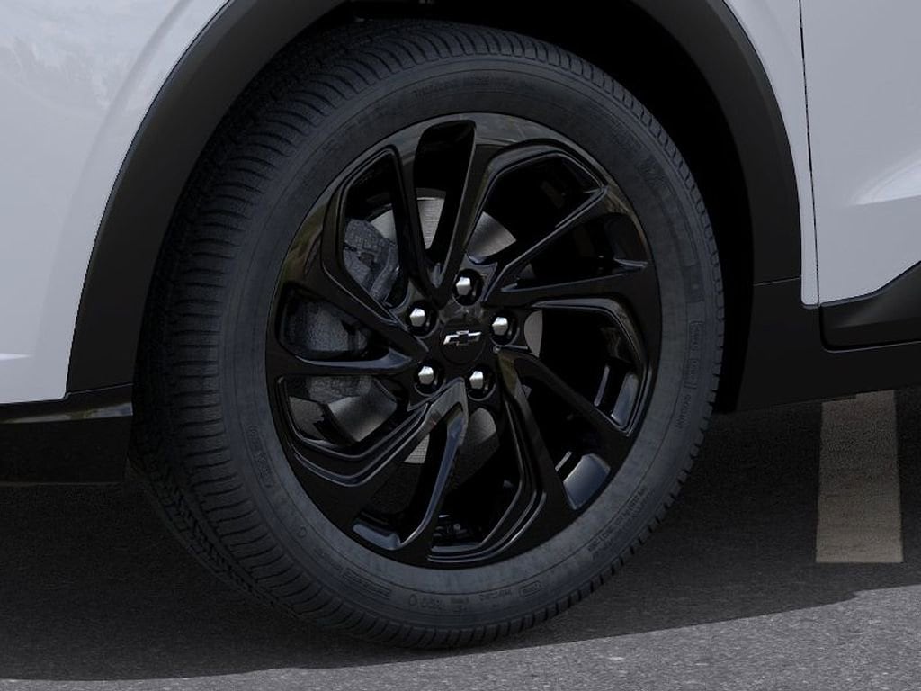 2027 Chevrolet Bolt RS - Photo 9