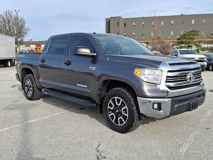 2017 Toyota Tundra 4WD SR5