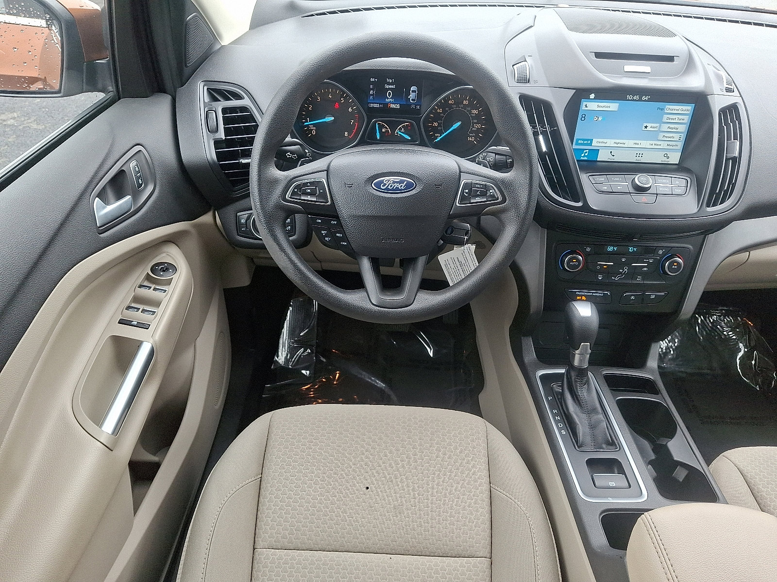 Used 2017 Ford Escape SE with VIN 1FMCU9GD2HUC58793 for sale in West Chester, PA