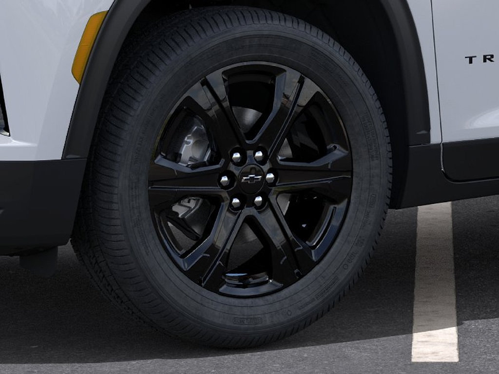2027 Chevrolet Traverse LT - Photo 9