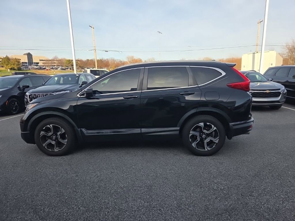 2018 Honda CR-V Touring photo 3
