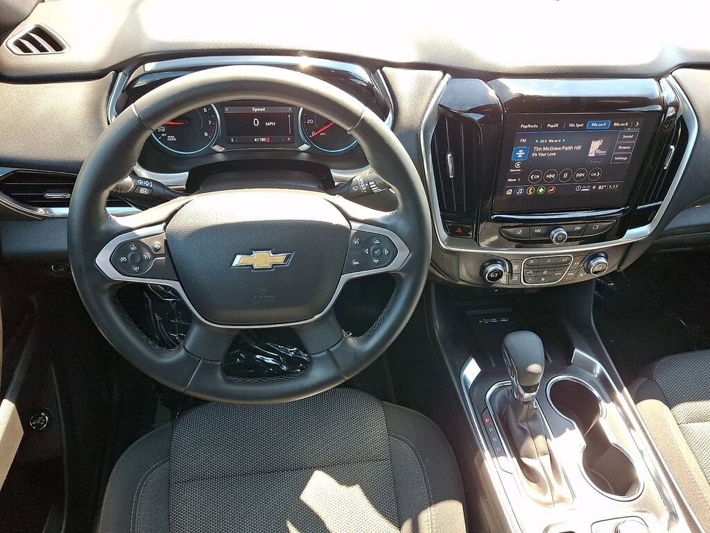 Used 2024 Chevrolet Traverse Limited LT Cloth SUV