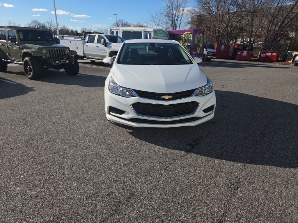 Used 2018 Chevrolet Cruze LS Car