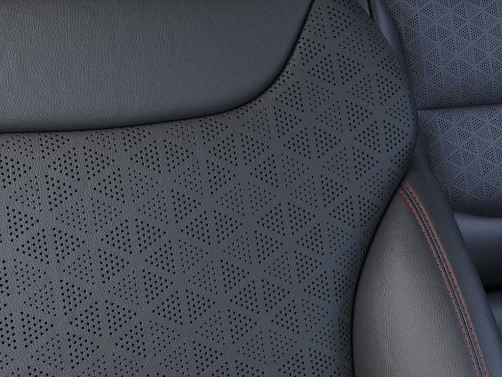 2027 Chevrolet Bolt RS - Photo 21