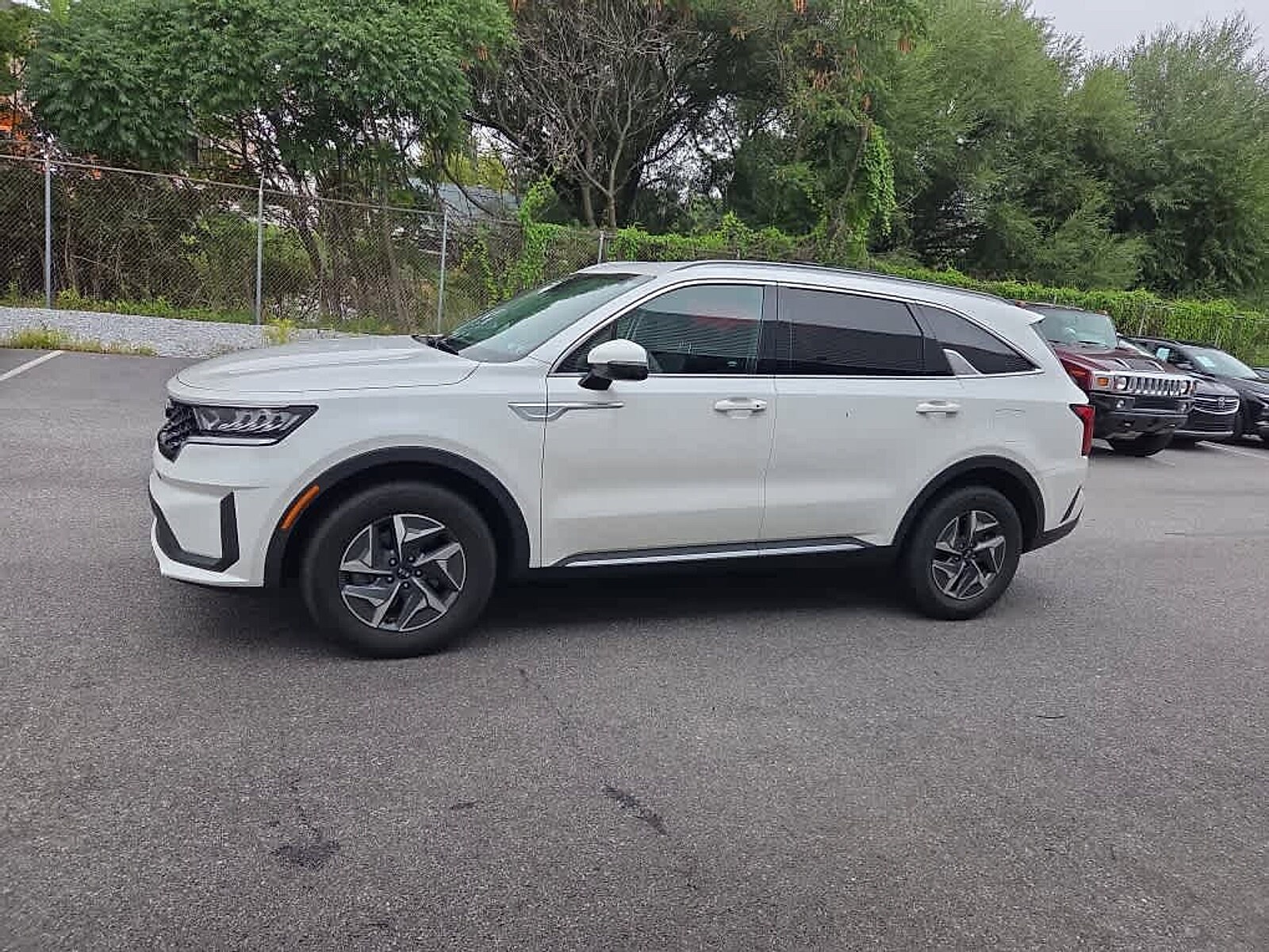 2021 Kia Sorento Hybrid S photo 4