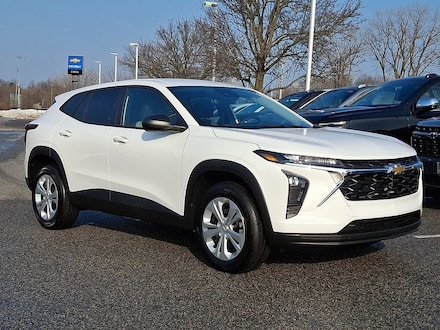 2026 Chevrolet Trax LS SUV