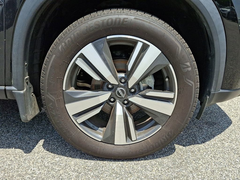 2023 Nissan Rogue SL - Photo 11