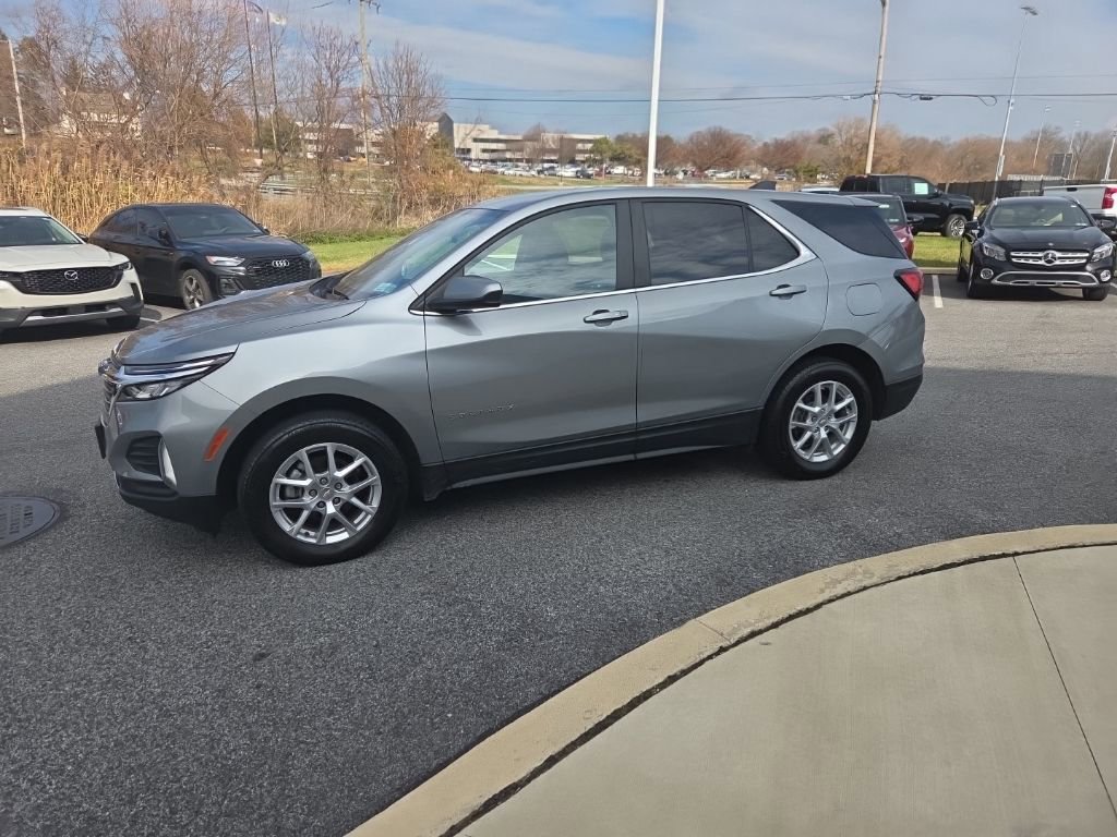 2023 Chevrolet Equinox LT photo 4