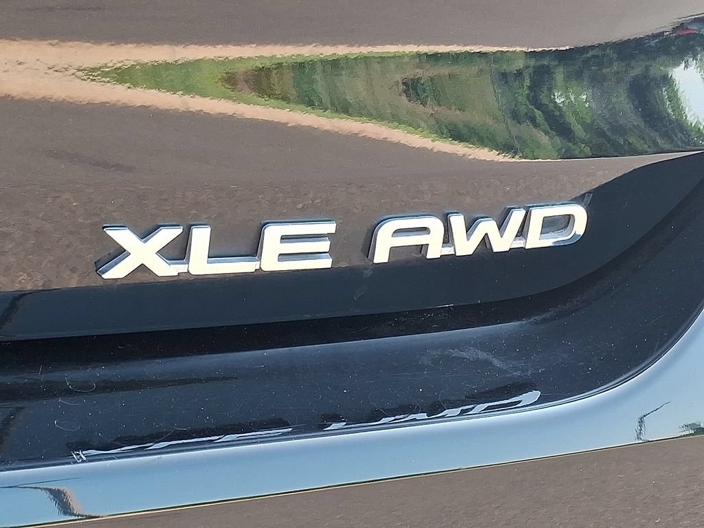 2022 Toyota Highlander XLE - Photo 33