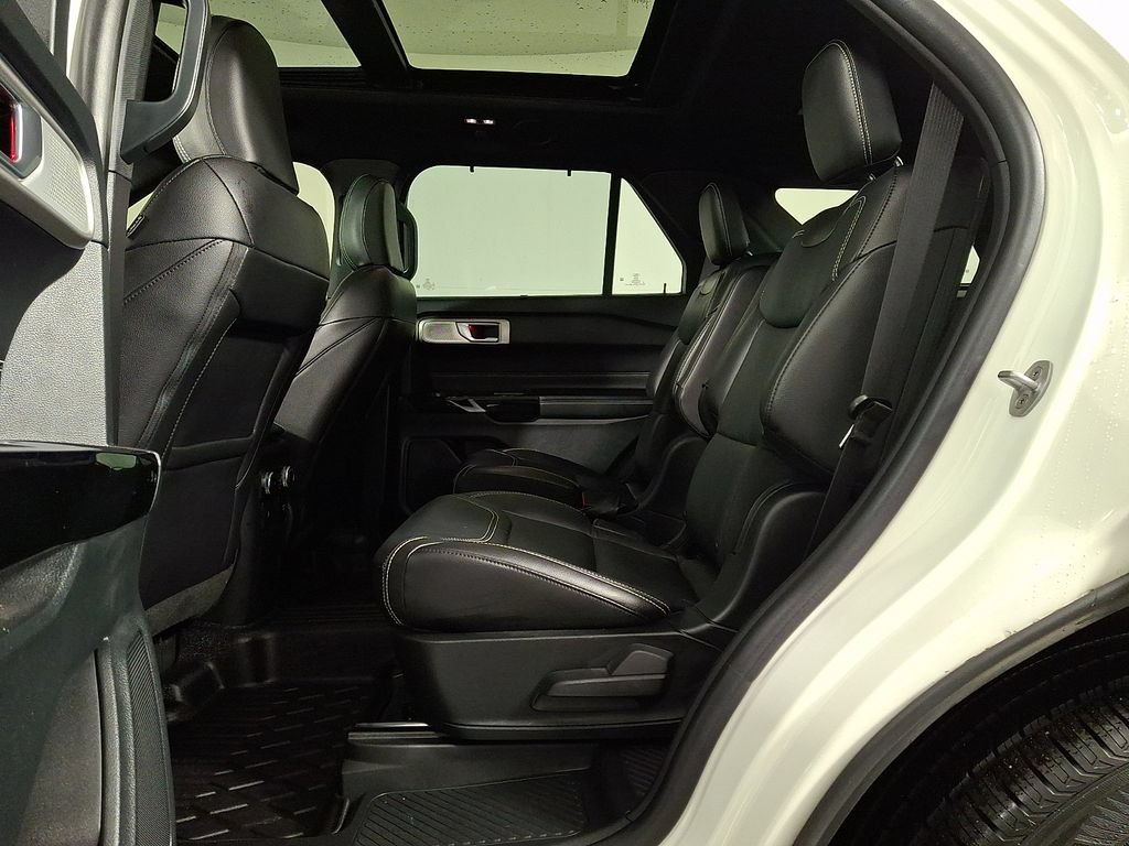 2023 Ford Explorer ST - Photo 13