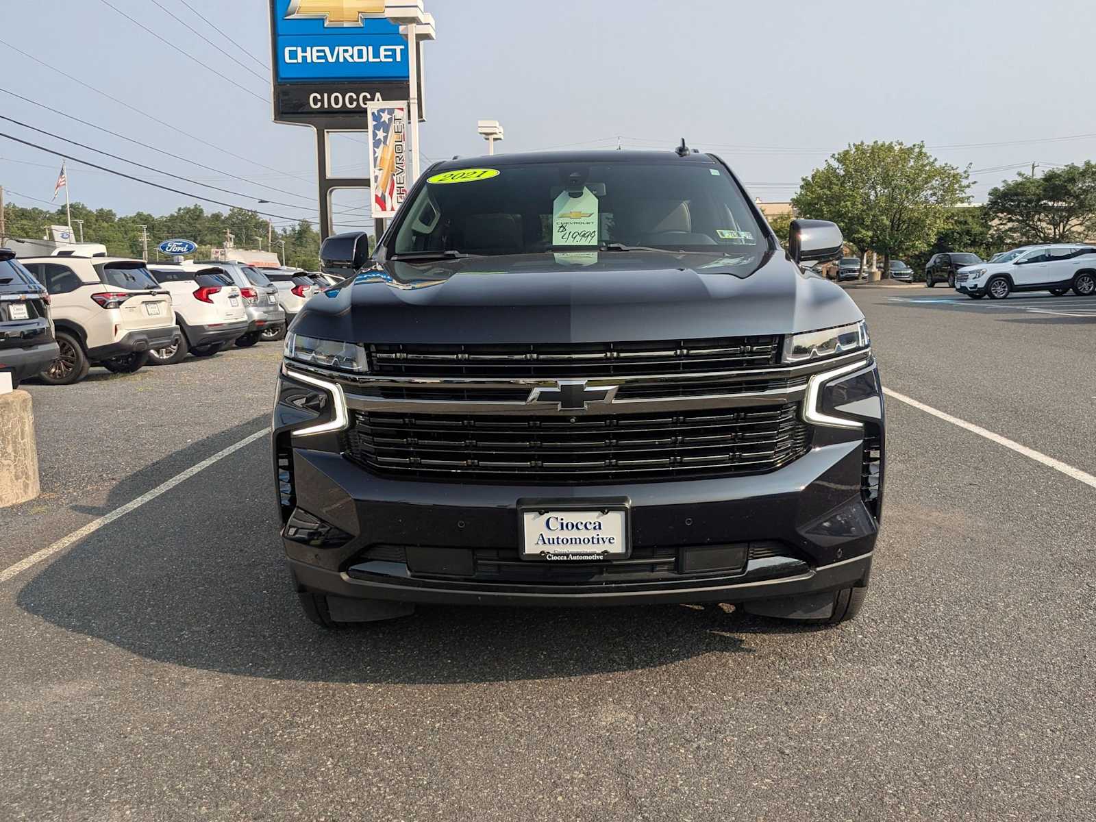 2021 Chevrolet Tahoe RST photo 2