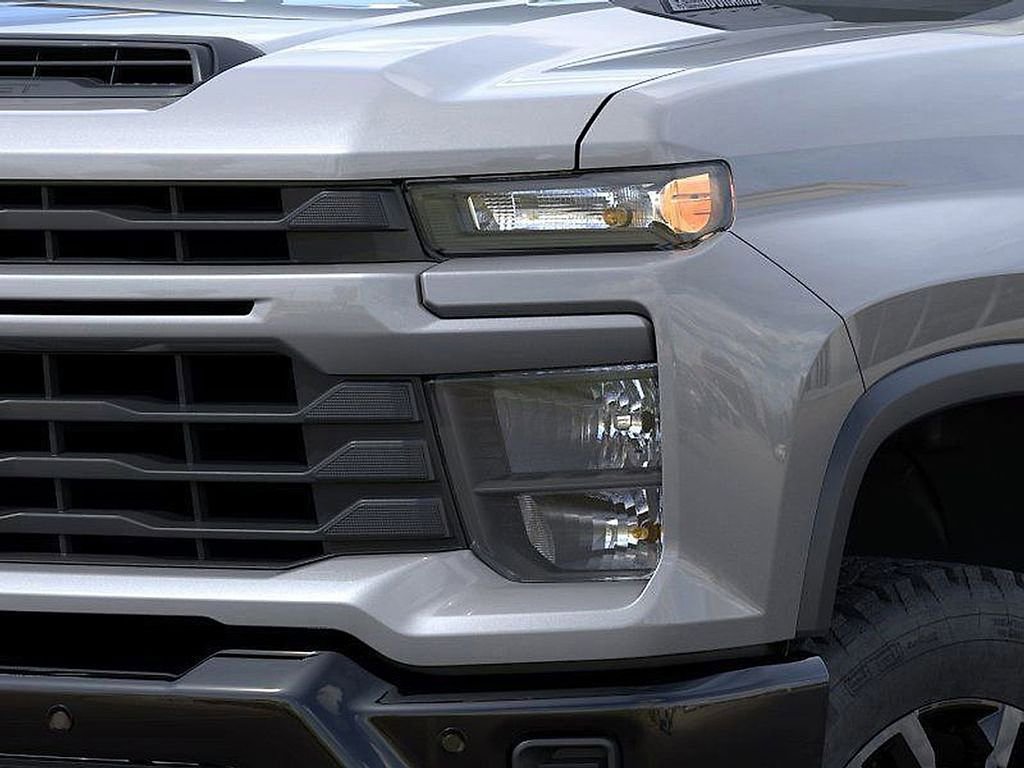 2026 Chevrolet Silverado 2500 HD Custom - Photo 10
