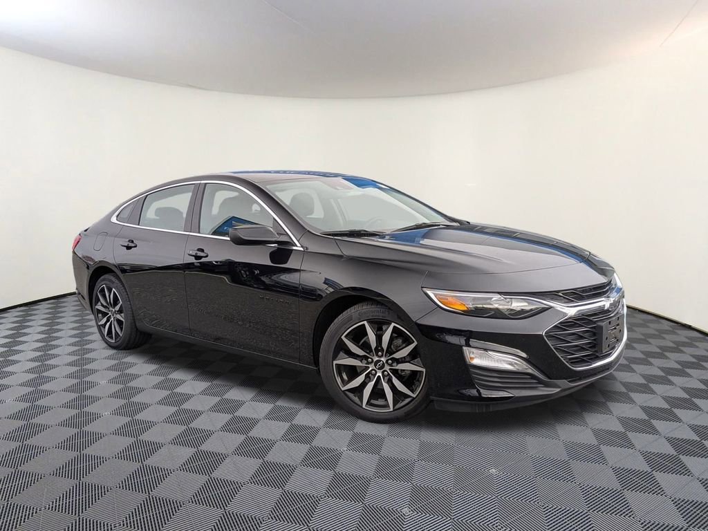 2024 Chevrolet Malibu RS's photo