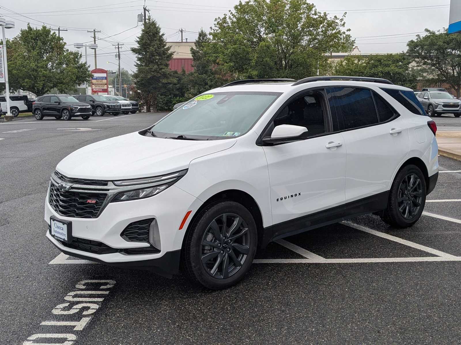 2022 Chevrolet Equinox RS photo 3