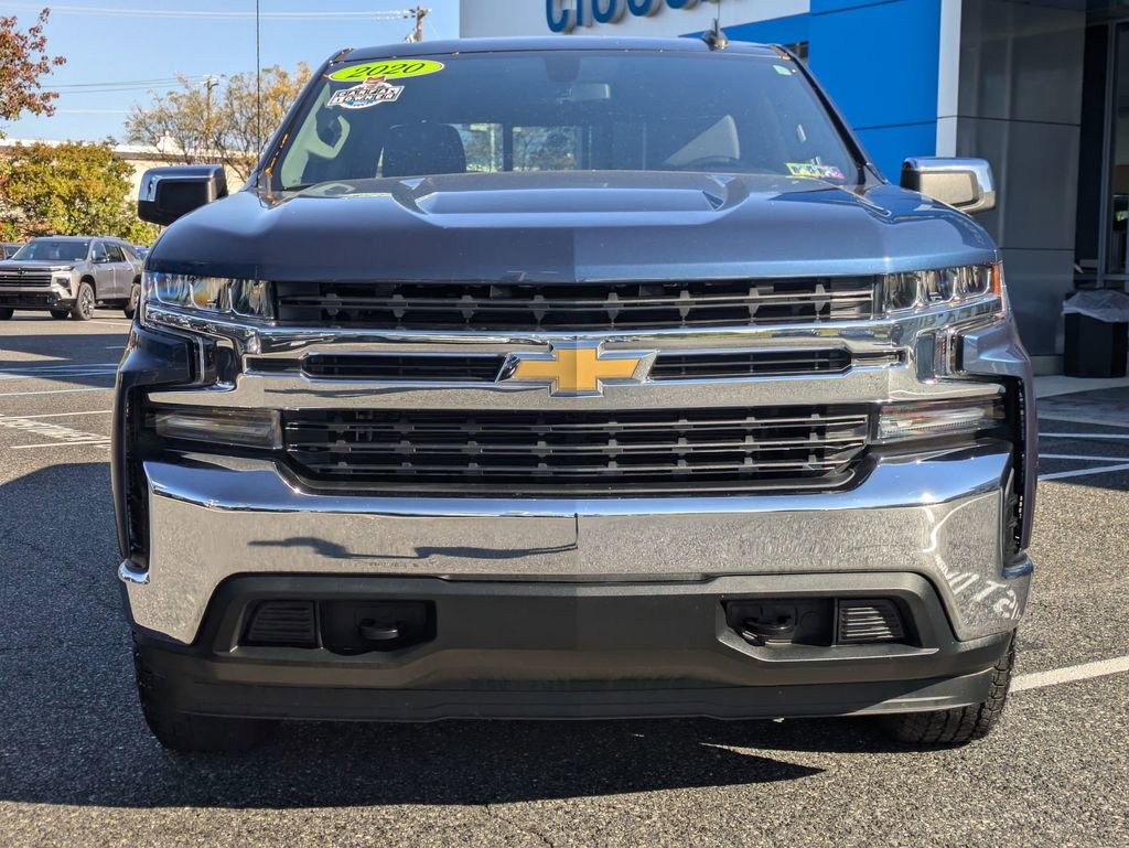 2020 Chevrolet Silverado 1500 LT photo 2