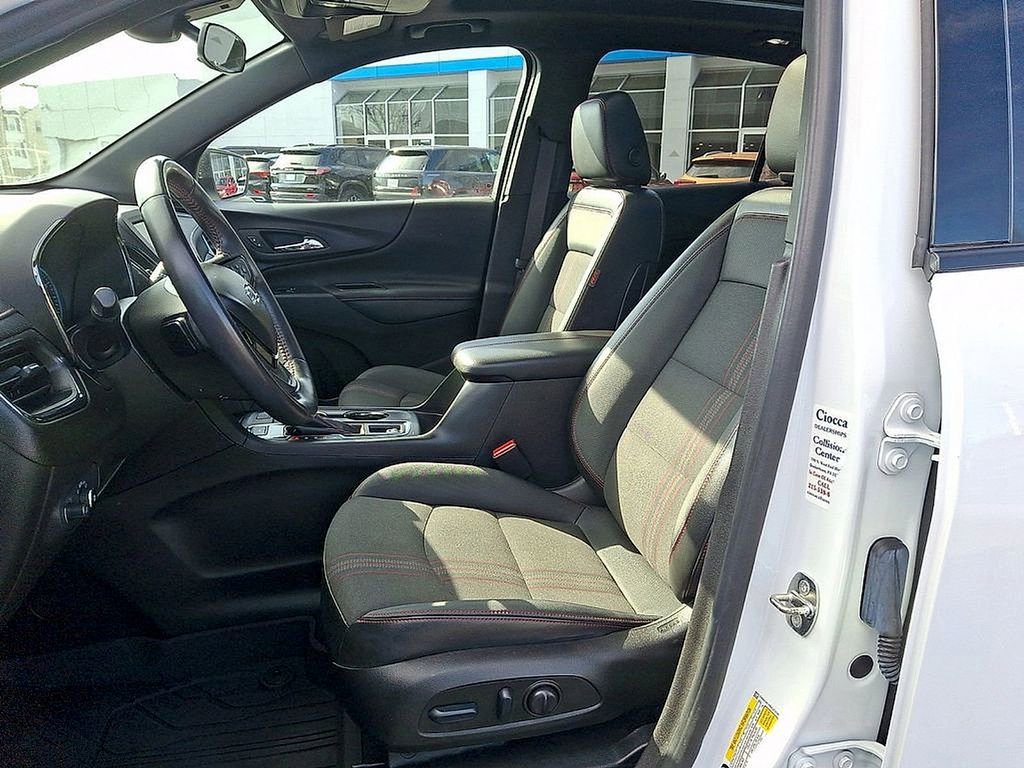2022 Chevrolet Equinox RS - Photo 25