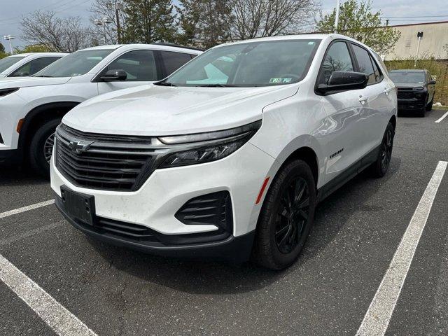 2023 Chevrolet Equinox LS photo 3