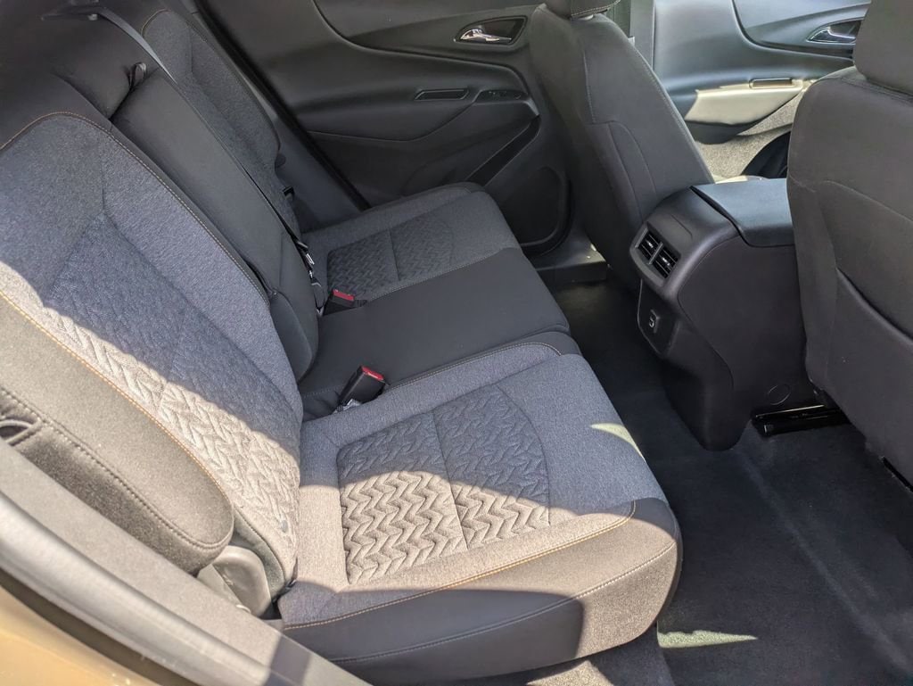 2024 Chevrolet Equinox LT - Photo 23