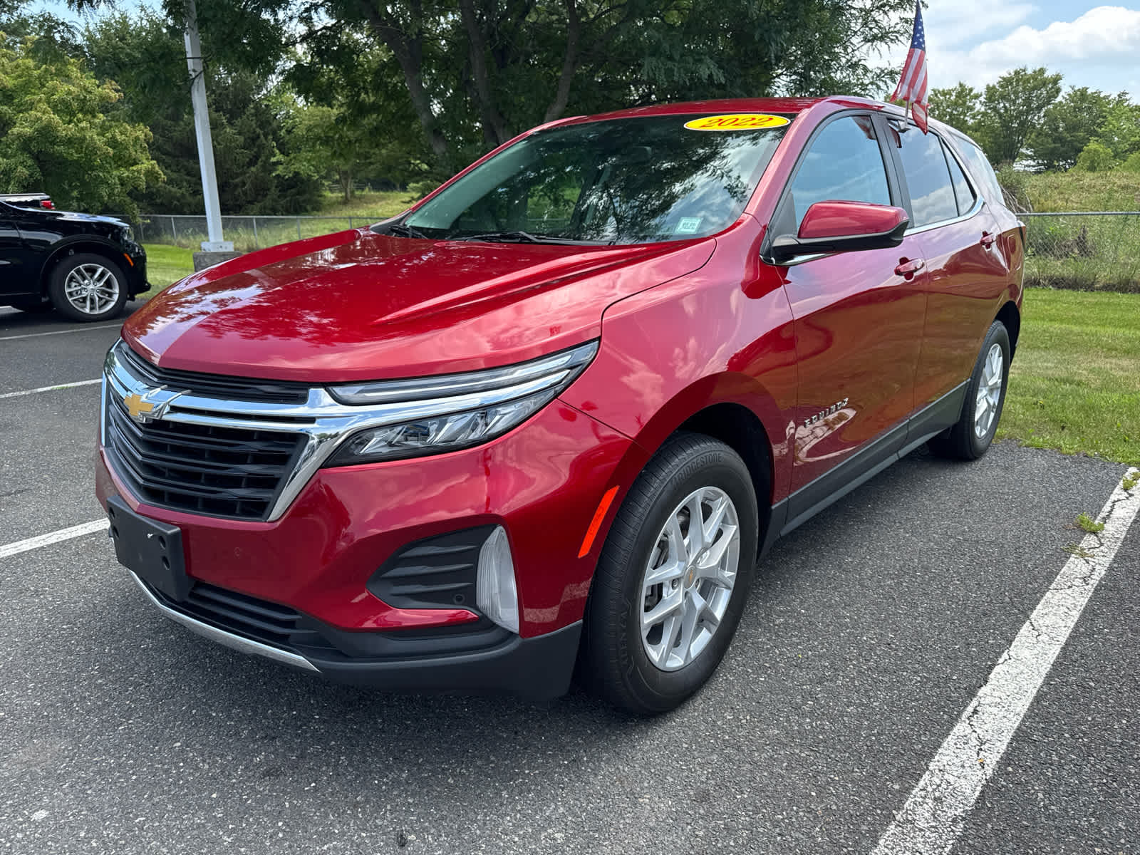 2022 Chevrolet Equinox LT photo 3