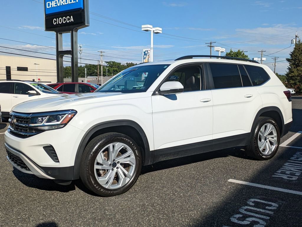 2023 Volkswagen Atlas V6 SE Technology photo 2
