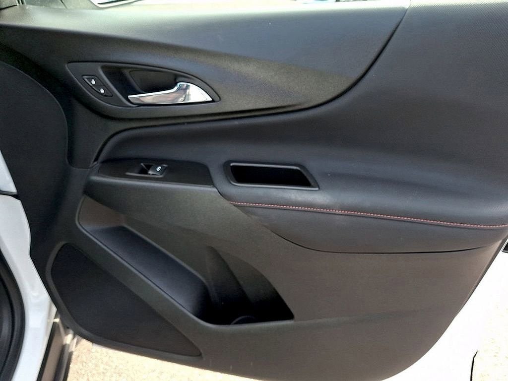 2022 Chevrolet Equinox RS - Photo 20