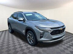 2025 Chevrolet Trax LT SUV
