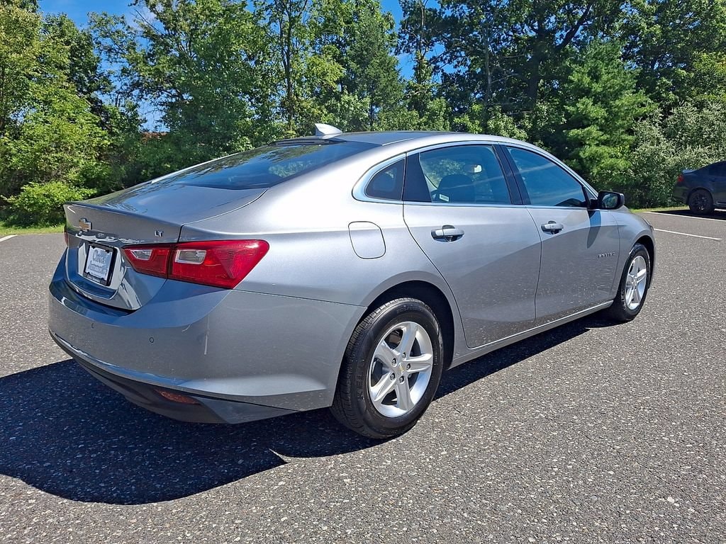 2024 Chevrolet Malibu 1LT - Photo 9