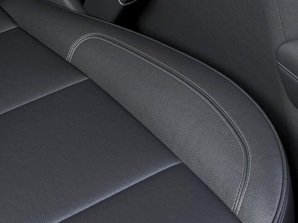 2026 Chevrolet Suburban LT - Photo 21
