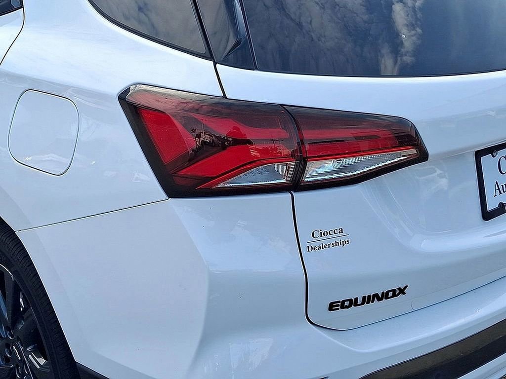 2022 Chevrolet Equinox RS - Photo 17