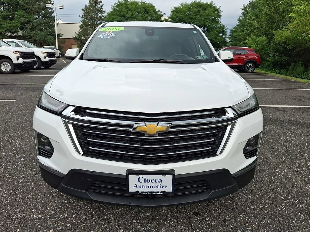 Used 2023 Chevrolet Traverse LT Leather SUV