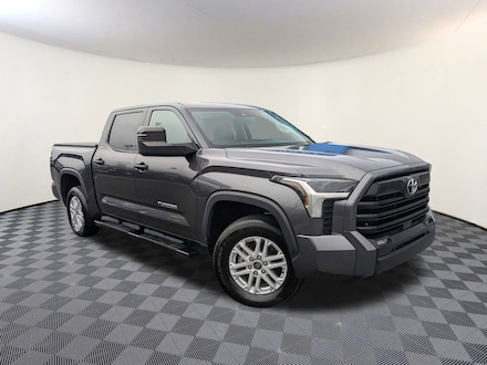 2022 Toyota Tundra 4WD SR5 Truck CrewMax