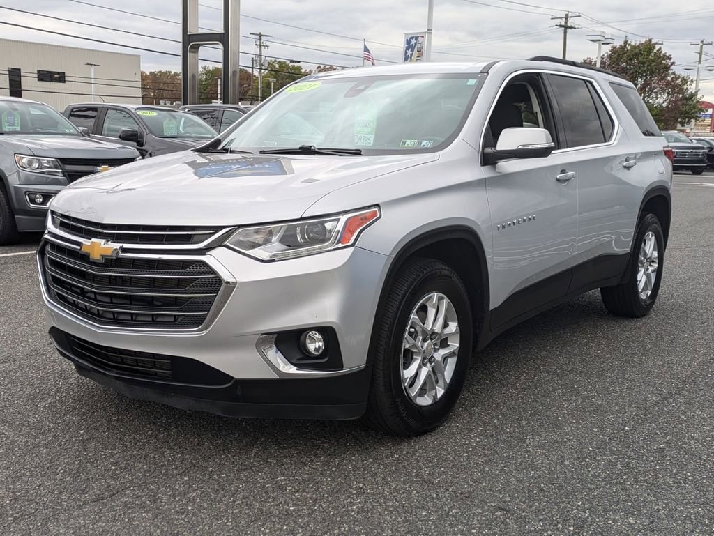 Used 2021 Chevrolet Traverse LT Cloth SUV